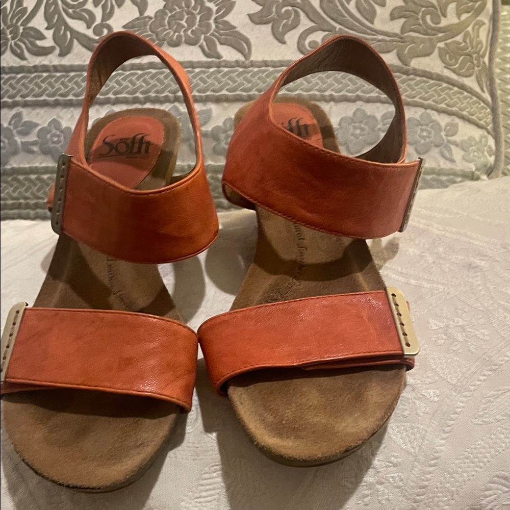 Women's orange Söfft all leather sandal